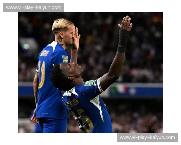 冰与火的终极博弈：匈牙利vs冰岛，谁才是欧洲足坛的“平民英雄”？